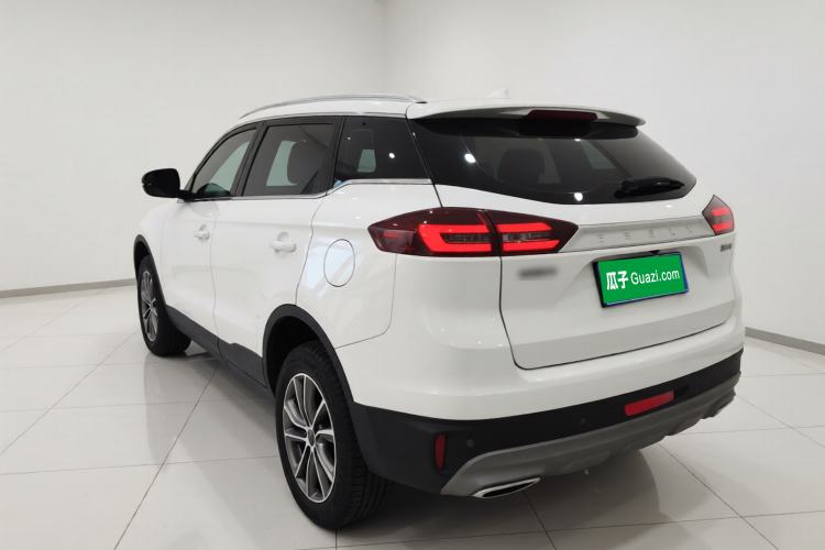 Used Geely Auto Emgrand X7 Sport 2021 Million Edition 1.8TD DCT Two-Wheel Drive Luxury Model
