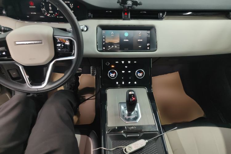 Used Land Rover Range Rover Evoque 2021 Range Rover Velar 249 PS R-Dynamic S Performance Edition
