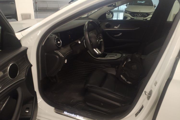 Used Mercedes-Benz E-Class 2022 E 260 L Driver Seat