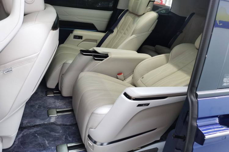 Used Buick Century 2023 2.0T Six-Seater Yinshi Edition