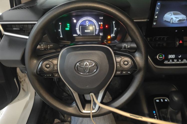 Used Toyota Corolla 2023 1.8L Smart Electric Hybrid Dual-Motor Pioneer Edition
