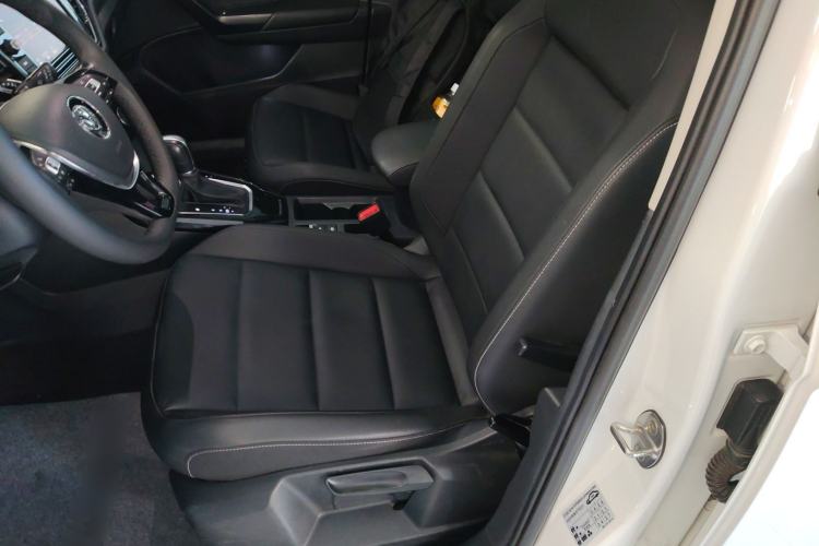 Used Volkswagen T-ROC 2020 280TSI DSG Two-Wheel Drive Comfort Version
