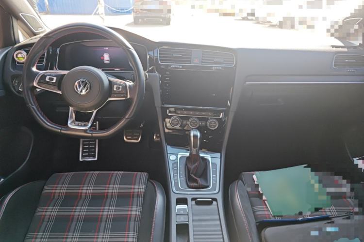 Used Volkswagen Golf GTI 2018 2.0 TSI GTI