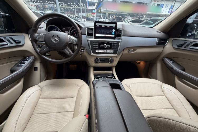 Used Mercedes-Benz M-Class 2015 ML 320 4MATIC
