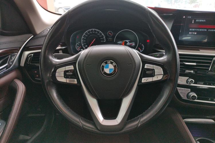 Used BMW 5 Series 2019 525Li Luxury Package