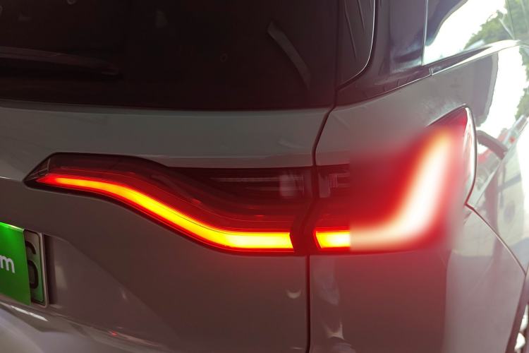 Used Nio ES8 2020 450 km Range 6-Seater Version