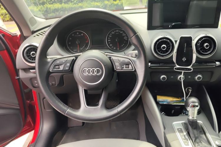 Used Audi A3 2019 Sportback 35 TFSI Fashion Edition China VI Emission Standard
