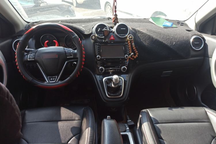 Used Haval H6 2015 Upgraded Model 1.5T Manual 4x4 Elite Version