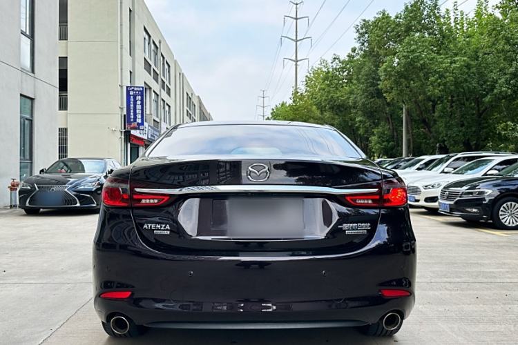 Used Mazda Atenza 2021 2.0L Blue Sky Luxury Edition
