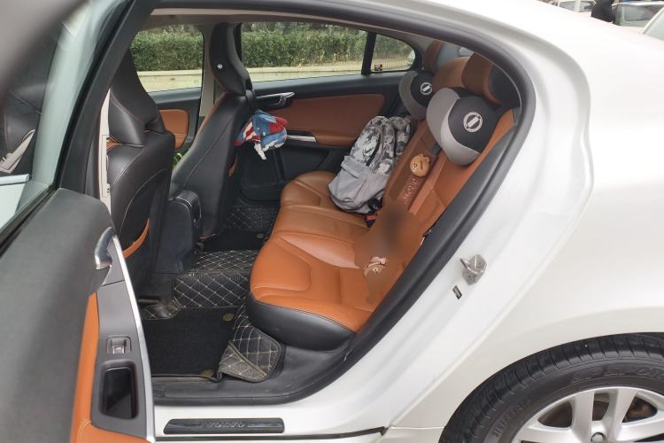 Used Volvo S60 2017 S60L T3 Smart Upgrade Edition
