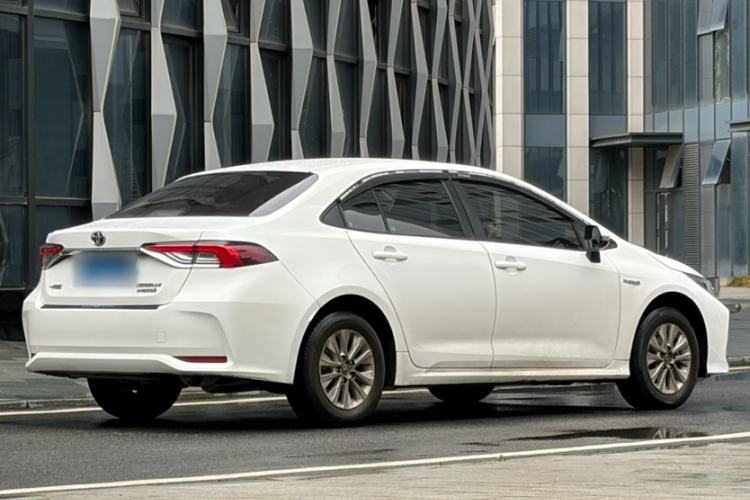 Used Toyota Corolla 2019 Dual-Engine 1.8L E-CVT GL-i Pioneer Edition
