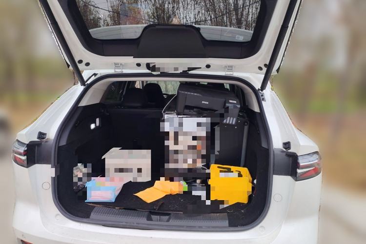 Used Roewe D5X DMH 2024 135 Tech Edition
