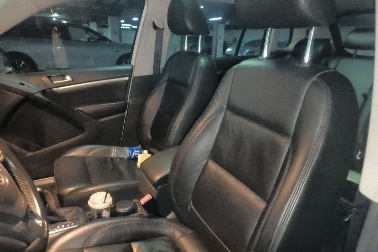 Used Volkswagen Tiguan L 2015 1.8TSI Automatic Two-Wheel Drive Luxury Model