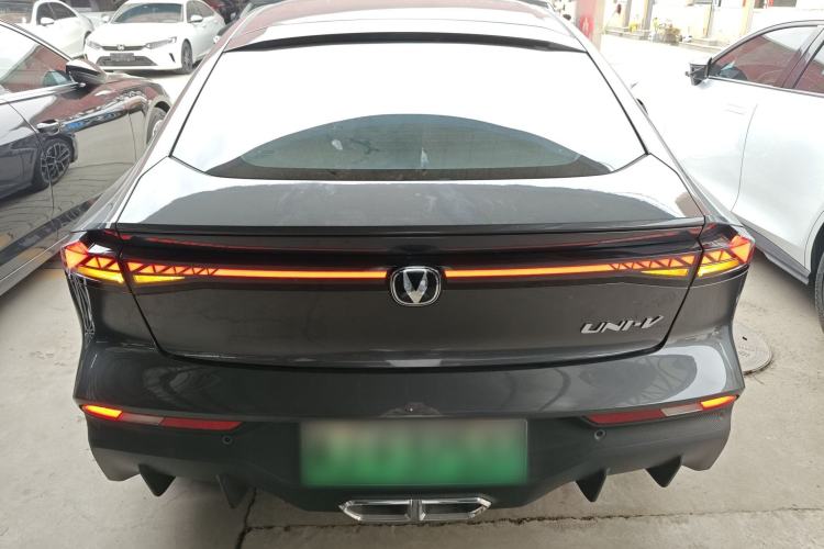 Used CHANGAN UNI-V iDD 2024 Blue Whale Smart Electric iDD 136km ZhiKu Model
