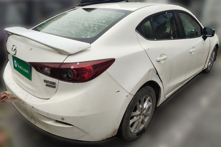 Used Mazda 3 Axela 2014 Sedan 1.5L Manual Comfort Model Rear Right 45 Deg