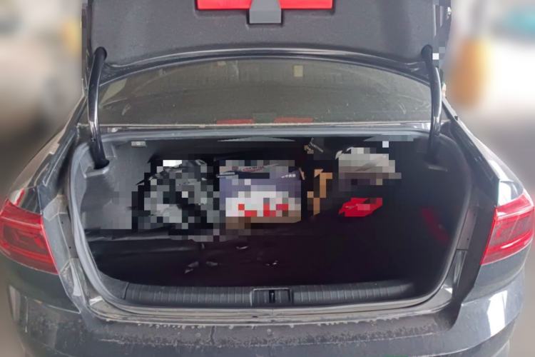 Used Volkswagen Magotan 2020 330TSI DSG Luxury Edition Trunk