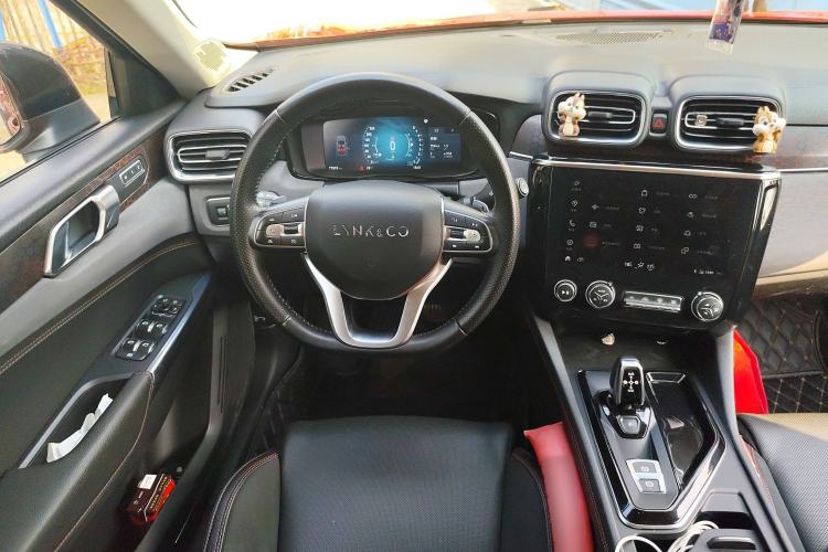 Used Lynk & Co 02 2018 1.5T DCT Two-Wheel Drive Pro Version China V Emission Standard