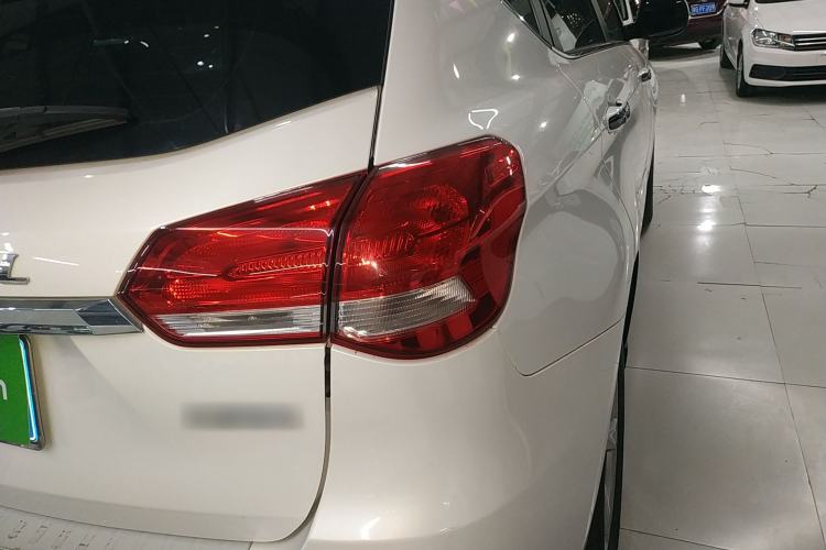 Used Haval H2 2018 1.5T Dual-Clutch Two-Wheel Drive Fashion Model China VI Standard