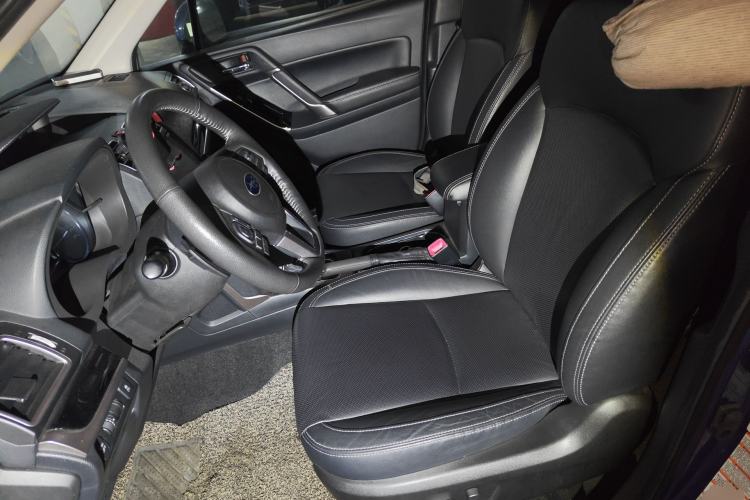 Used Subaru Forester 2018 2.5i Luxury Navigation Edition Left Front Seat