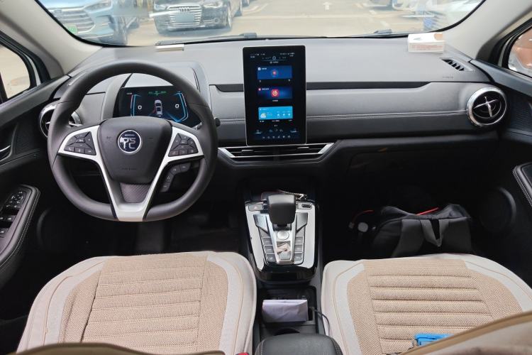 Used BYD Yuan New Energy 2019 EV535 High-Energy Leading Edition Interior 2