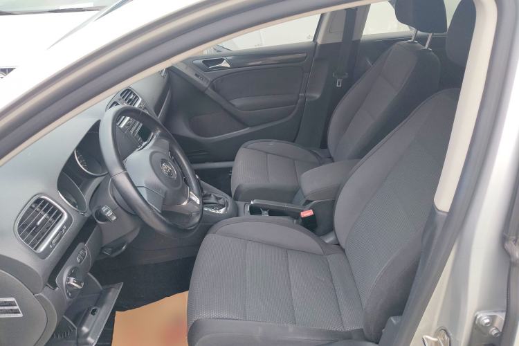 Used Volkswagen Golf 2012 1.6L Automatic Comfort Model Left Front Seat