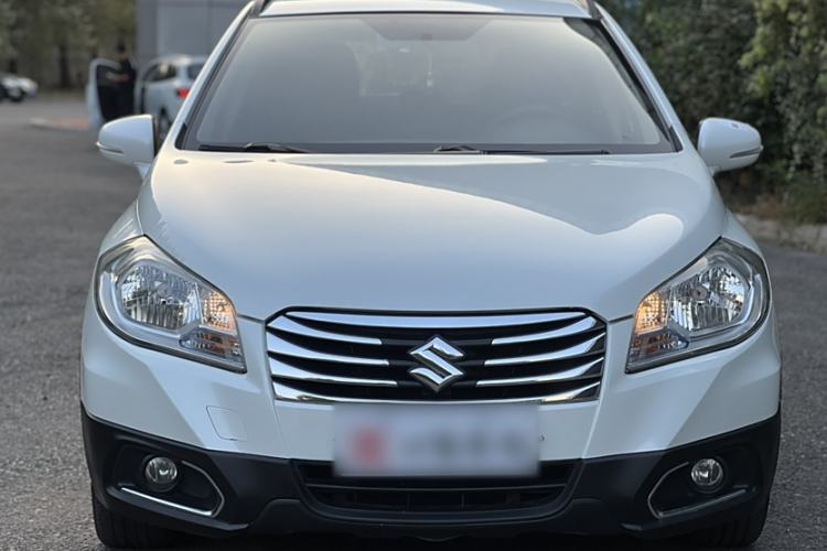 Used Suzuki S-Cross 2015 1.6L Manual Two-Wheel Drive Entry Model
