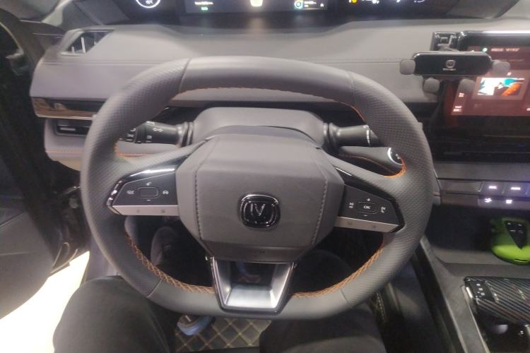 Used CHANGAN UNI-V 2023 1.5T Premium Model
