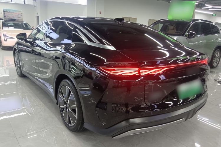 Used BYD Han L 2025 DM-i 200km LiDAR Flagship Model Rear Left 45 Deg
