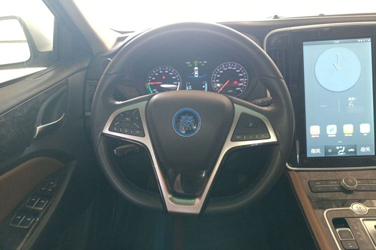 Used BYD Qin New Energy 2017 1.5T Luxury Model Steering Wheel