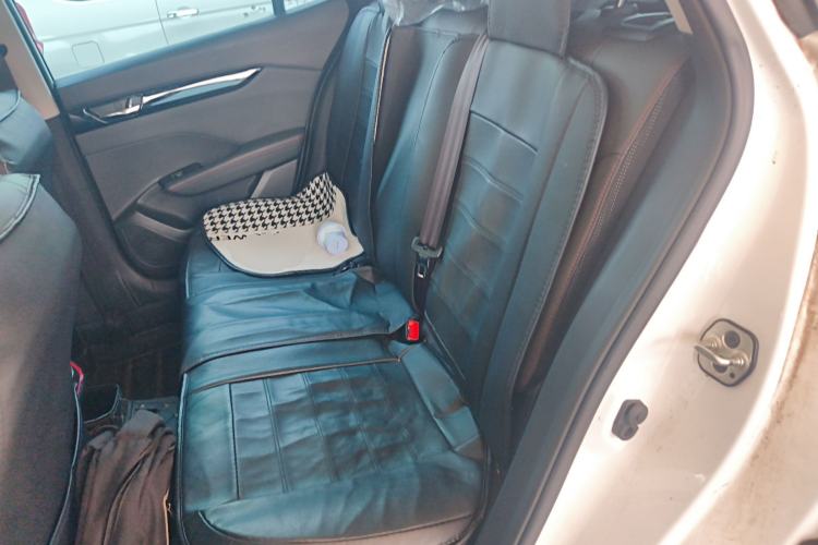 Used Dongfeng Aeolus Yixuan GS 2021 230T Automatic Star-Chasing Edition Left Rear Seat