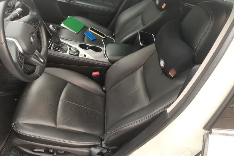 Used Infiniti Q50L 2018 2.0T Enjoyment Version China VI Standard