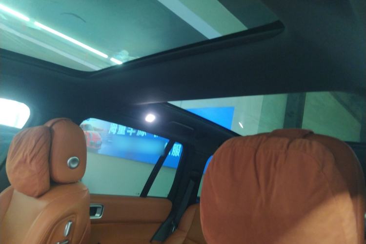 Used Li Auto L8 2023 Pro Model
