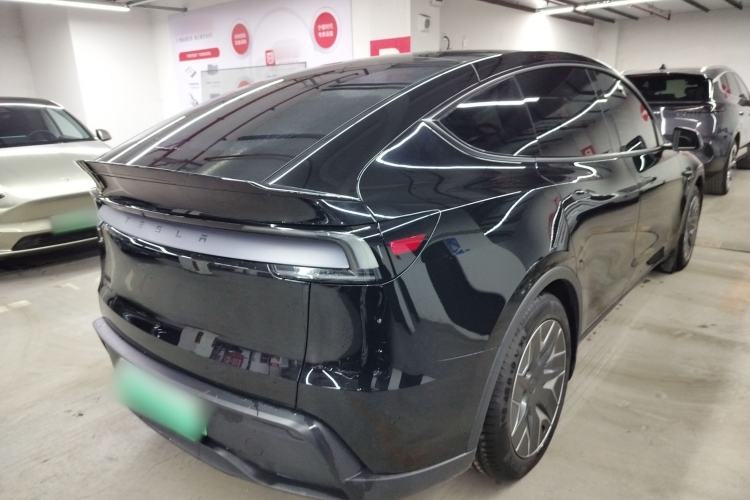 Used Tesla Model Y L 2025 Model Long-Range All-Wheel-Drive Version