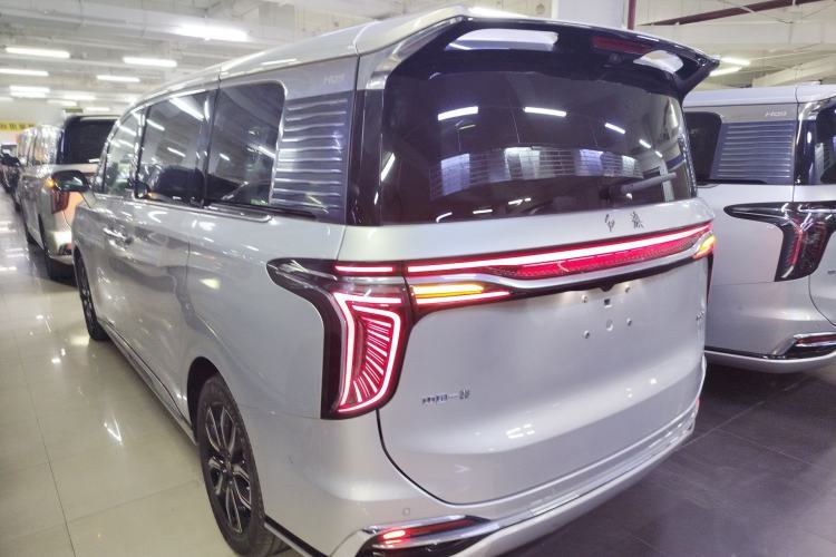 Used Hongqi HQ9 2023 2.0T Smart Connect Flagship Edition Rear Left 45 Deg