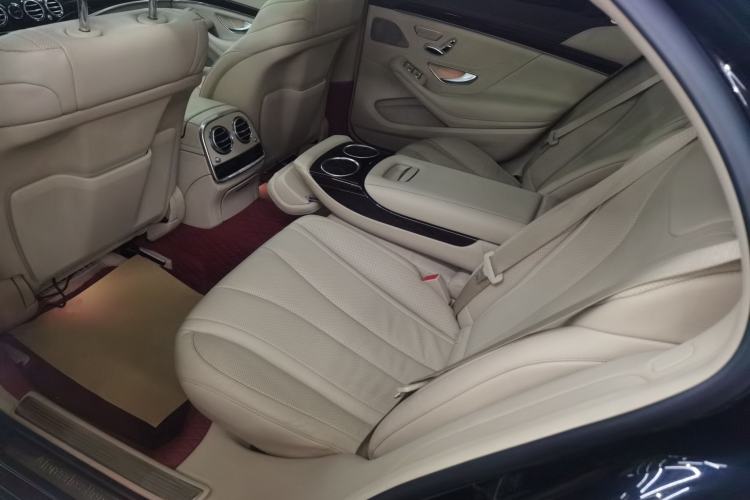Used Mercedes-Benz S-Class 2019 S 350 L Executive Edition Left Rear Seat
