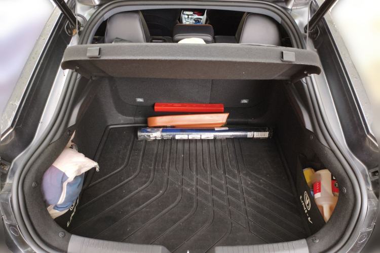 Used Changan UNI-V 2023 1.5T Premium Model