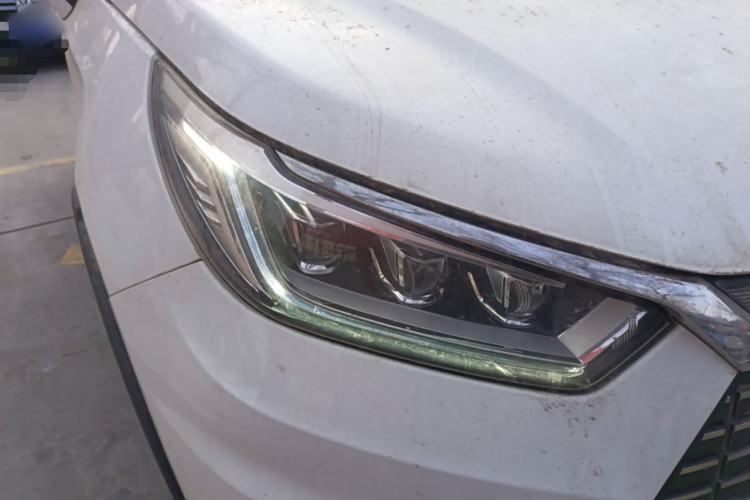 Used BYD Yuan New Energy 2019 EV535 Smart Connect Trendsetting Model Exterior 6