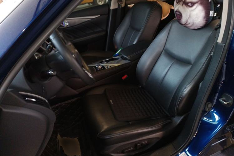 Used Infiniti Q50L 2018 2.0T Enjoyment Version China V Standard
