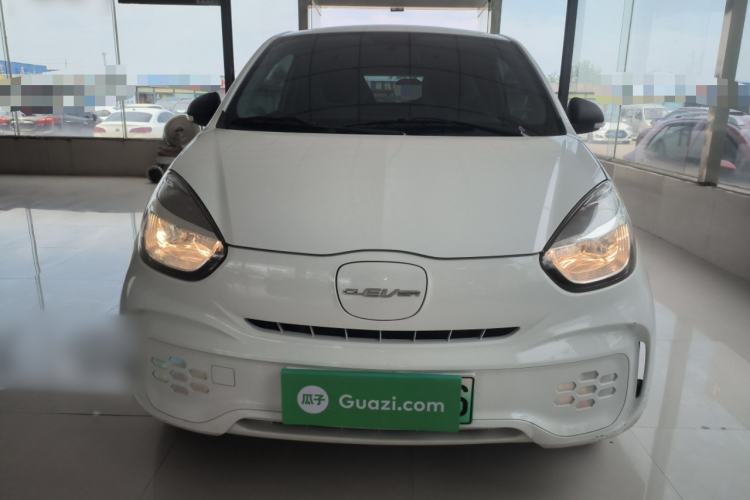 Used Roewe Clever 2021 302 km New Four-Seater Super-Efficient Version Front