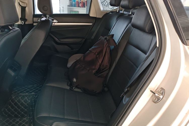 Used Volkswagen Lavida 2018 1.5L Automatic Comfort Edition China V Standard Left Rear Seat