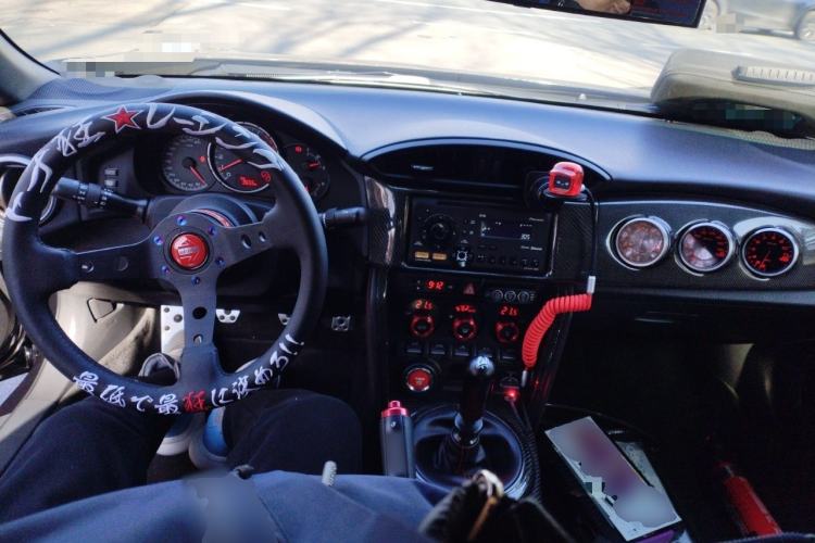 Used Subaru BRZ 2013 2.0i Manual Luxury Model
