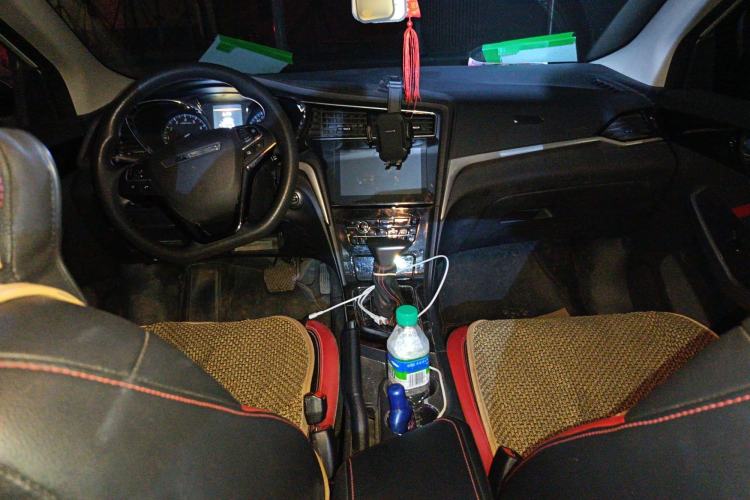 Used Venucia D60 2018 1.6L CVT Smart Connect Elite Edition