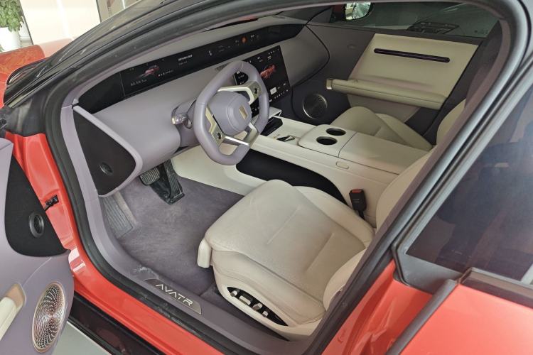 Used Avatr 06 2025 Pro Range-Extended Edition
