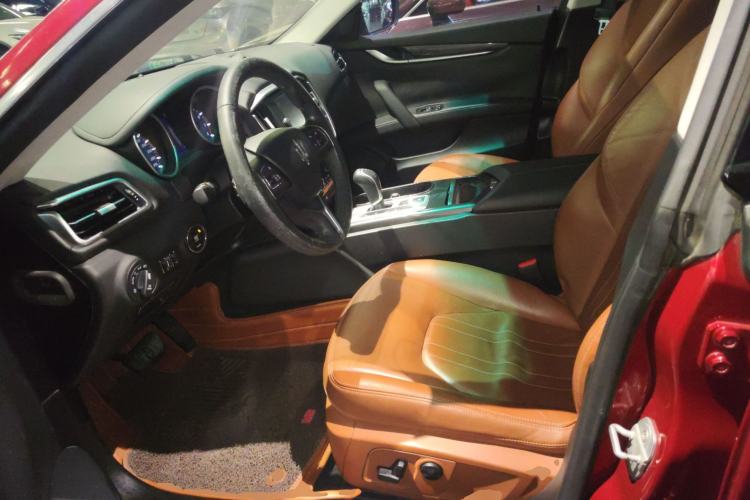 Used Maserati Ghibli 2014 3.0T Standard Edition Left Front Seat