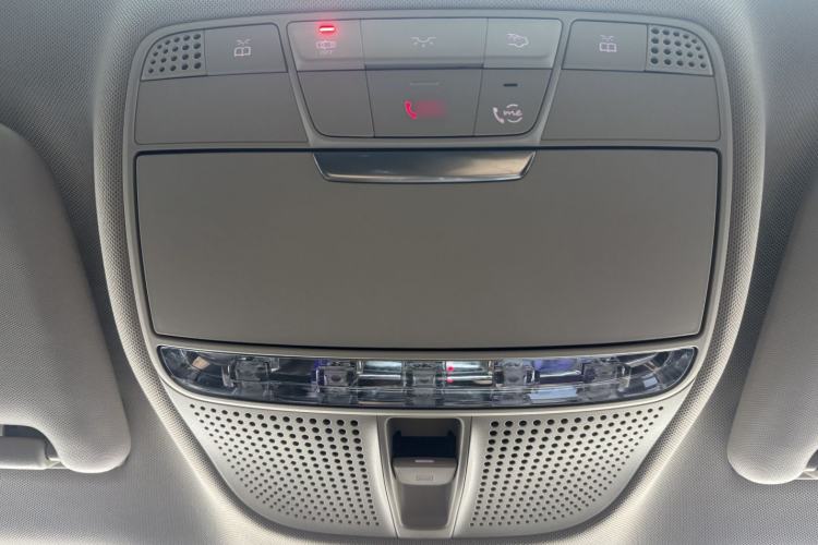 Used Mercedes-Benz E-Class 2023 Updated E 300 L Fashion Edition
