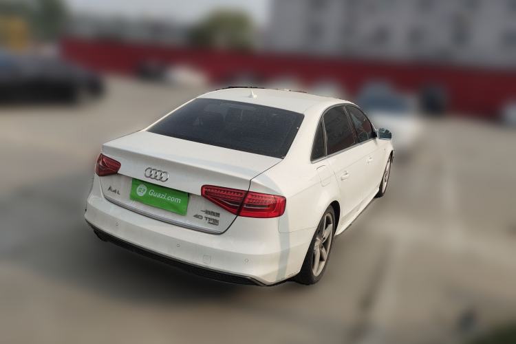 Used Audi A4L 2013 40 TFSI quattro Sport version Rear Right 45 Deg