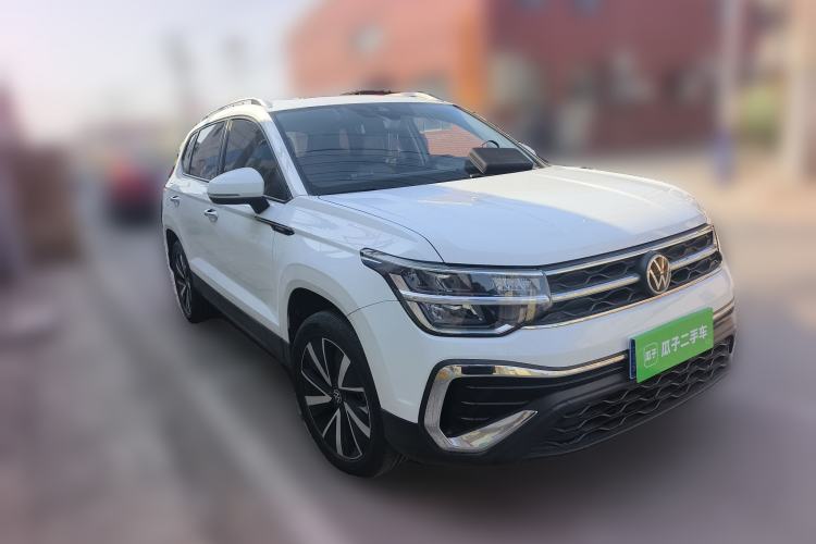 Used Volkswagen Tharu 2023 300TSI Two-Wheel-Drive Moonlight Edition
