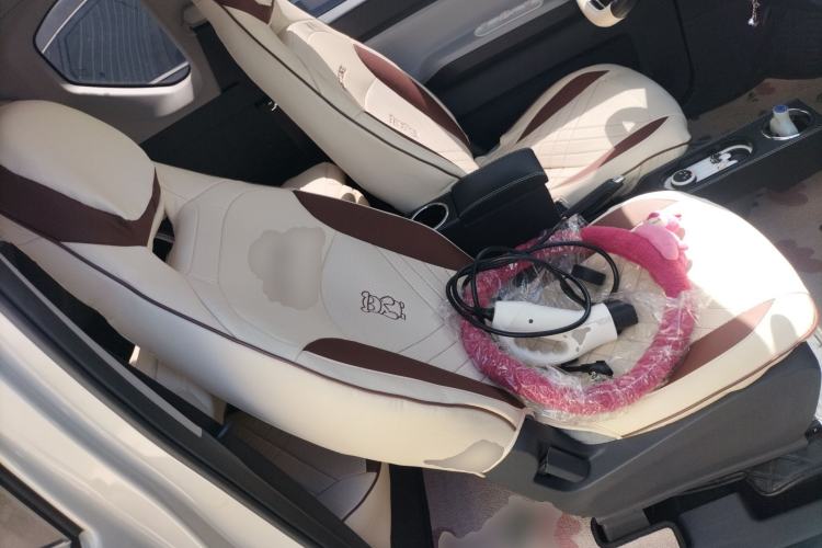 Used Wuling Hongguang MINIEV 2022 Macaron Premium Model – Lithium Iron Phosphate Right Front Seat