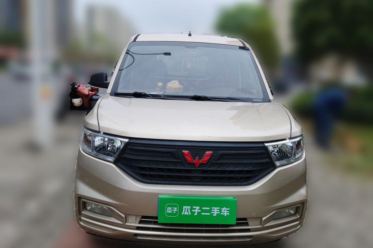 Used Wuling Hongguang V 2022 1.5L Jingqu Edition Electric-Assist LAR Front