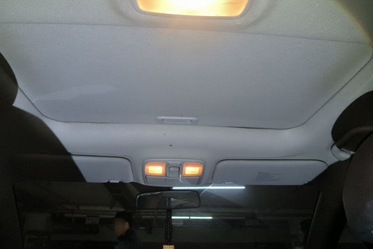 Used Hyundai ix35 2013 2.0L Automatic Two-Wheel Drive Smart GLS China IV Standard